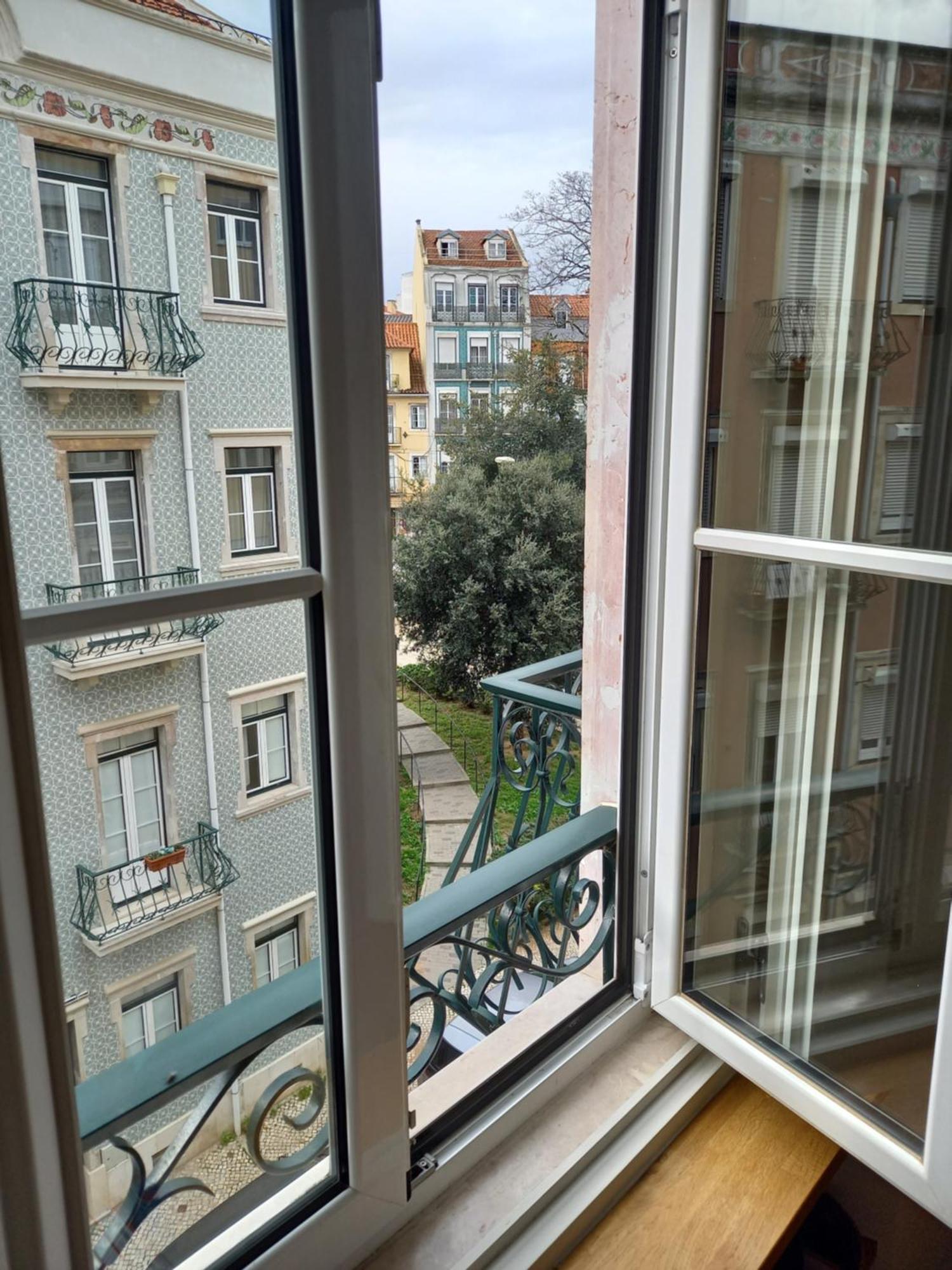Charme Et Confort Au Coeur De Graca 리스본 객실 사진